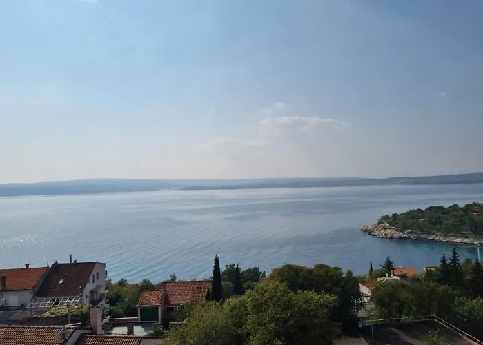 Rene, 150m From The Sea, Panorama View, Crikvenica, Dramalj, Parking Apartment